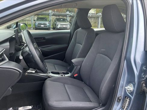 Used 2023 Toyota Corolla LE image 23