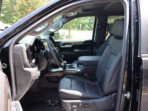 New 2026 Chevrolet Silverado 1500 RST w/ Safety Package AWD/4WD image 20