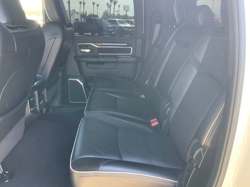 Used 2020 RAM 2500 Laramie AWD/4WD image 18