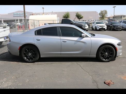 Used 2016 Dodge Charger SXT w/ Rallye Group AWD/4WD image 5