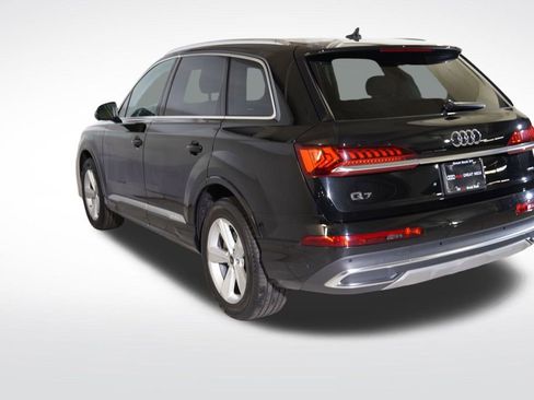 Used 2023 Audi Q7 2.0T Premium w/ Convenience Package image 7