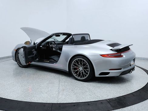 Used 2017 Porsche 911 Carrera 4S image 10