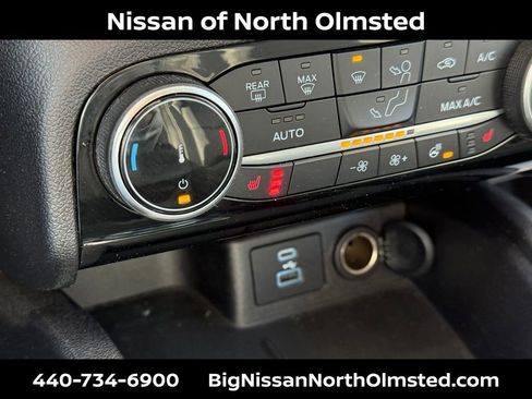 Used 2022 Ford Escape SEL image 18