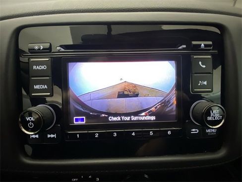 Used 2020 Honda HR-V LX image 17