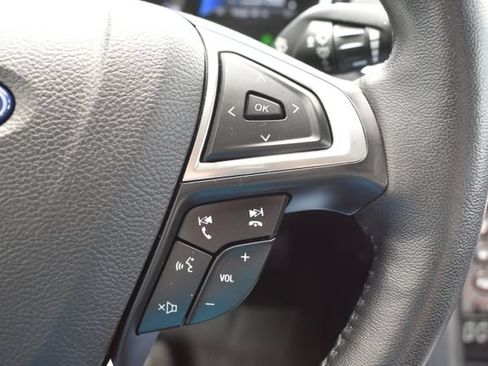 Used 2019 Ford Fusion Energi Titanium FWD image 25