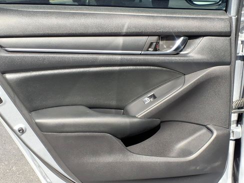 Used 2021 Honda Accord Sport image 18