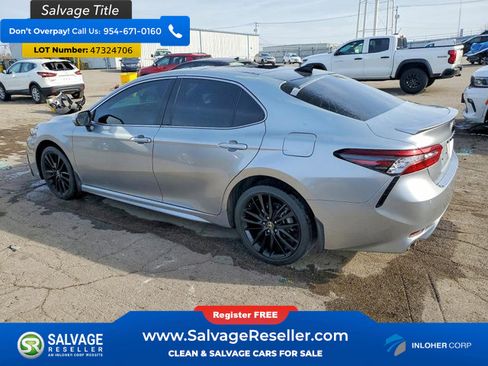 Used 2021 Toyota Camry XSE w/ Navigation Package image 3