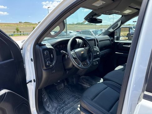 Used 2024 Chevrolet Silverado 2500 W/T w/ WT Convenience Package AWD/4WD image 20