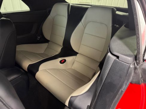 Used 2015 Ford Mustang GT Premium image 12