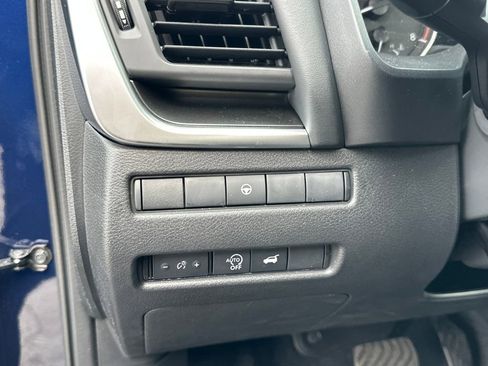 New 2026 Nissan Rogue SV image 12