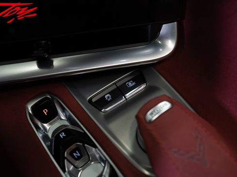 Used 2022 Chevrolet Corvette Stingray Premium Cpe w/ Z51 Performance Package RWD image 43