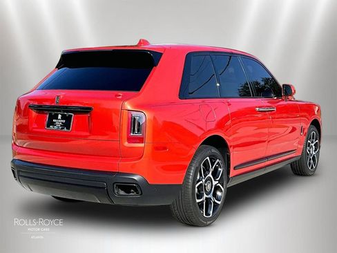Used 2022 Rolls-Royce Cullinan Black Badge w/ Dark Exterior Package AWD/4WD image 12