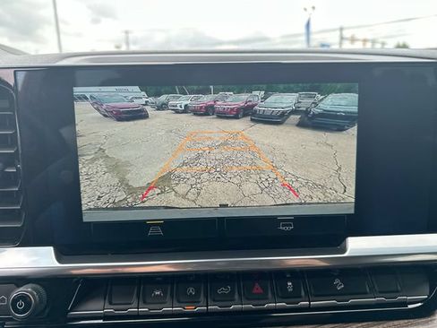 Used 2023 Chevrolet Silverado 1500 LT Trail Boss w/ Protection Package AWD/4WD image 18