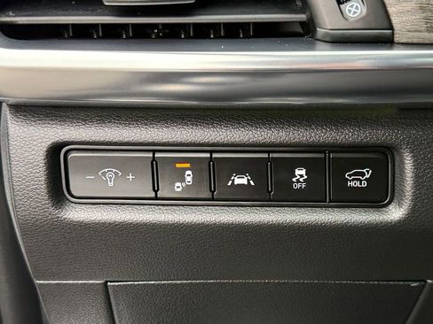 Certified 2022 Kia Telluride SX w/ SX Prestige Package image 23