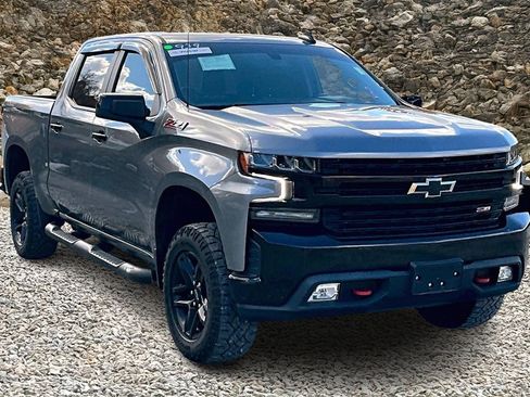 Used 2021 Chevrolet Silverado 1500 LT Trail Boss w/ Bed Protection Package image 8