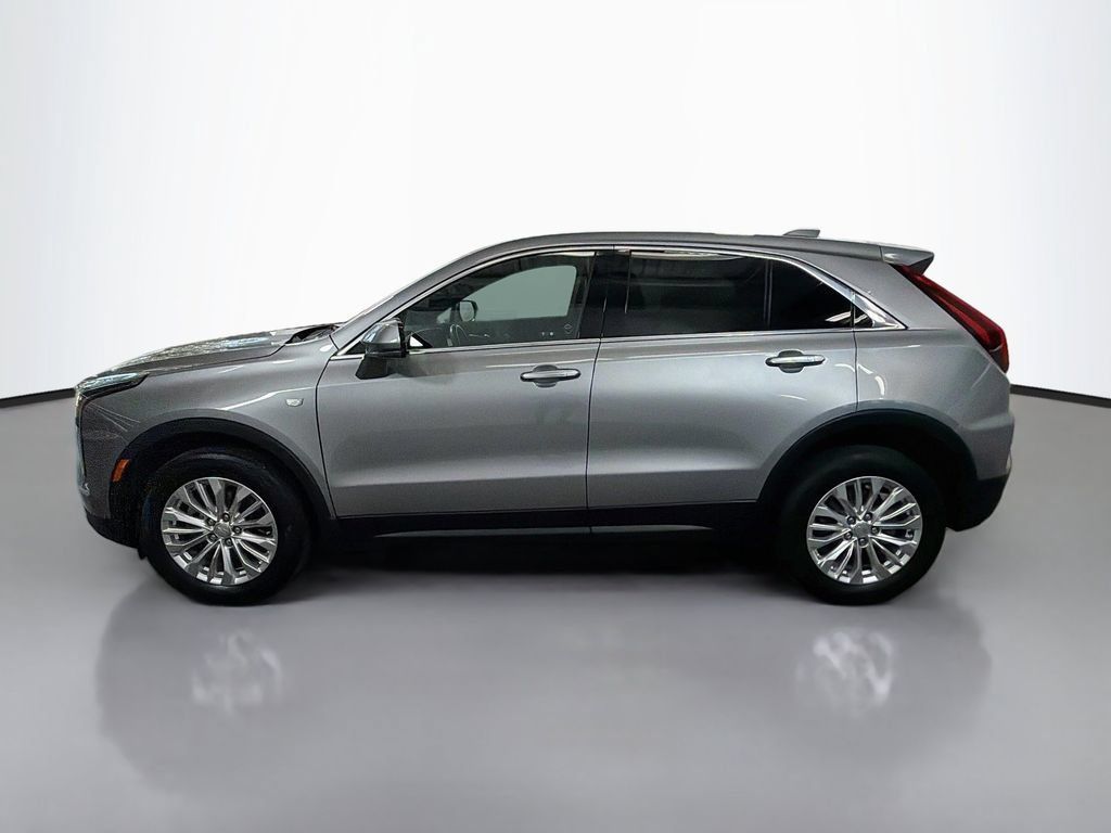 Used 2024 Cadillac XT4 Luxury AWD/4WD image 6