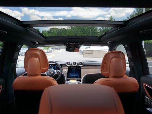 Certified 2025 Mercedes-Benz GLC 350e 4MATIC image 53