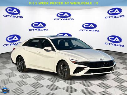 Used 2025 Hyundai Elantra Limited