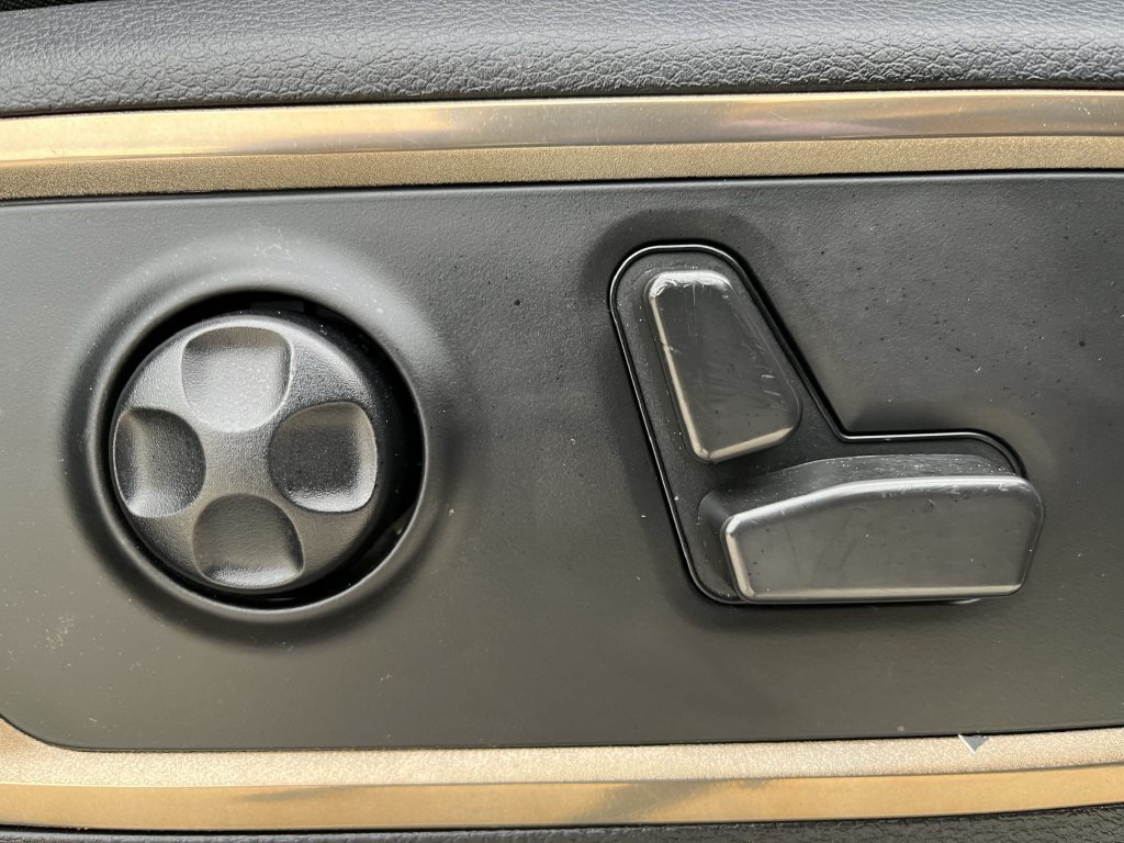Used 2022 RAM 1500 Limited AWD/4WD image 25