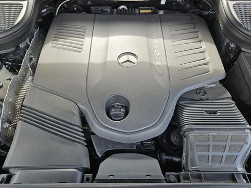 Certified 2025 Mercedes-Benz GLE 450 4MATIC image 30