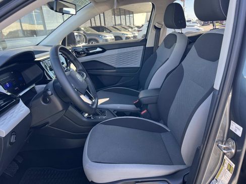 Certified 2022 Volkswagen Taos S w/ IQ Drive S Package image 18