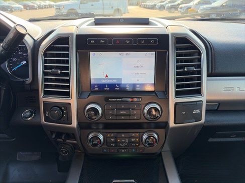 Used 2021 Ford F350 Platinum AWD/4WD image 17