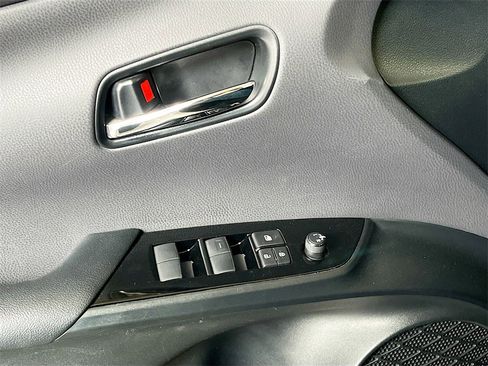 Used 2021 Toyota Prius Prime Limited w/ Carpet Mat Package (TMS) image 18