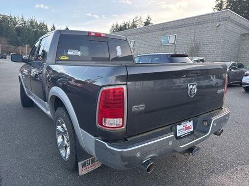 Used 2014 RAM 1500 Laramie w/ Convenience Group image 5