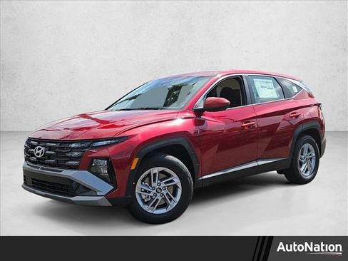 New 2026 Hyundai Tucson SE FWD image 1