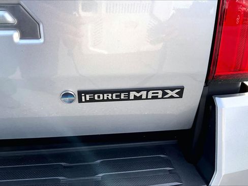 Used 2024 Toyota Tacoma Limited image 10