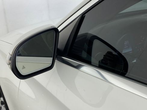 Certified 2017 Mercedes-Benz C 300 4MATIC Sedan image 22