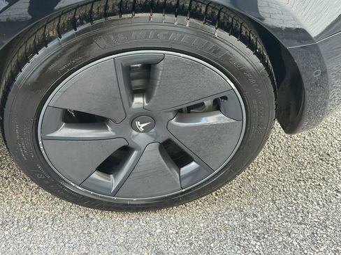 Used 2022 Tesla Model 3 Long Range image 38