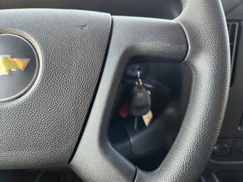 New 2025 Chevrolet Express 3500 w/ Power Convenience Package image 27