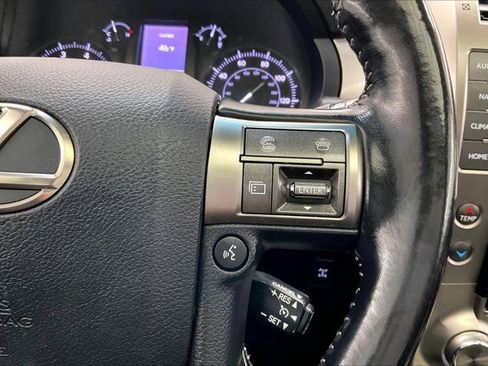 Used 2019 Lexus GX 460 image 21