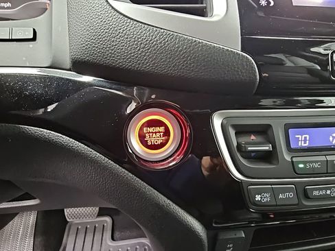 Used 2019 Honda Ridgeline RTL-E image 24