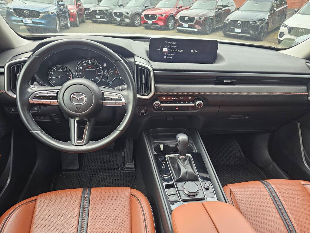 Used 2023 MAZDA CX-50 Meridian Edition w/ Apex Package AWD/4WD image 18