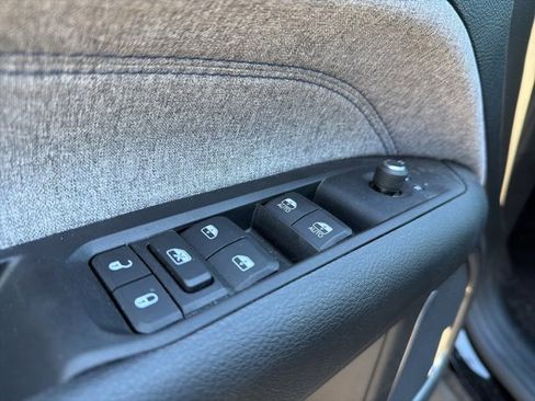 Used 2022 Jeep Compass Latitude w/ Sun and Sound Group image 11