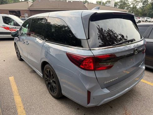 Used 2025 Honda Odyssey Sport-L image 4