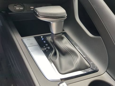 New 2026 Hyundai Elantra SE FWD image 30