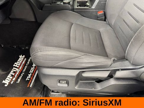 Used 2024 Toyota Tacoma TRD Sport image 12