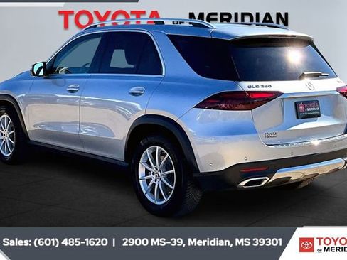 Used 2025 Mercedes-Benz GLE 350 4MATIC image 2