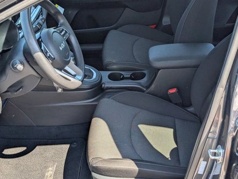 Used 2024 Kia Forte LXS w/ LXS Technology Package FWD image 12