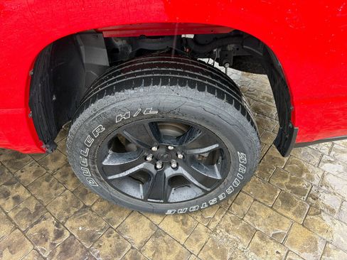 Used 2023 RAM 1500 Big Horn AWD/4WD image 10