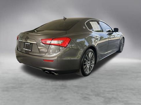 Used 2015 Maserati Ghibli RWD image 3