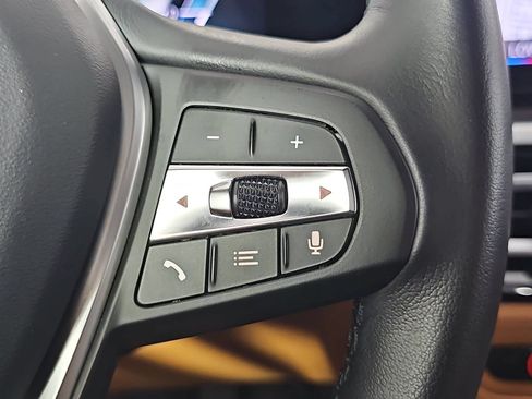 Used 2023 BMW i4 eDrive40 RWD image 18