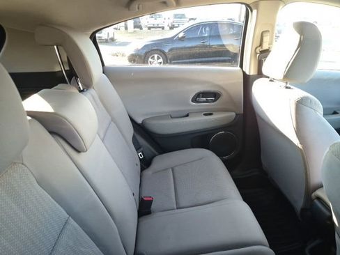 Used 2016 Honda HR-V EX image 16