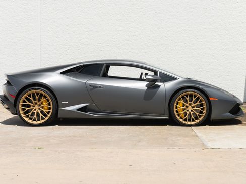 Used 2015 Lamborghini Huracan LP 610-4 AWD/4WD image 10