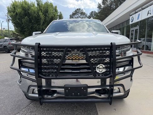 Used 2020 Chevrolet Silverado 1500 LTZ w/ LTZ Premium Package AWD/4WD image 10