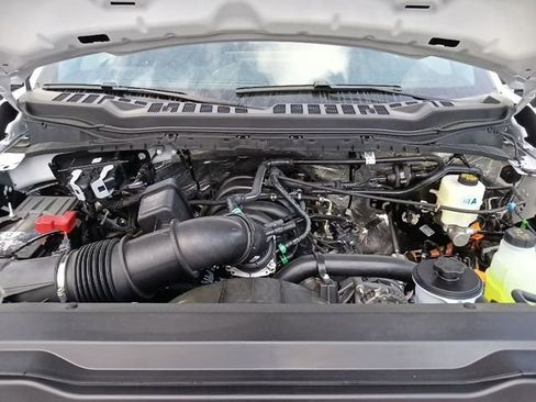 New 2026 Ford F250 XL w/ XL Chrome Package image 38