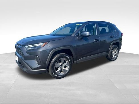 Used 2024 Toyota RAV4 LE AWD/4WD image 1